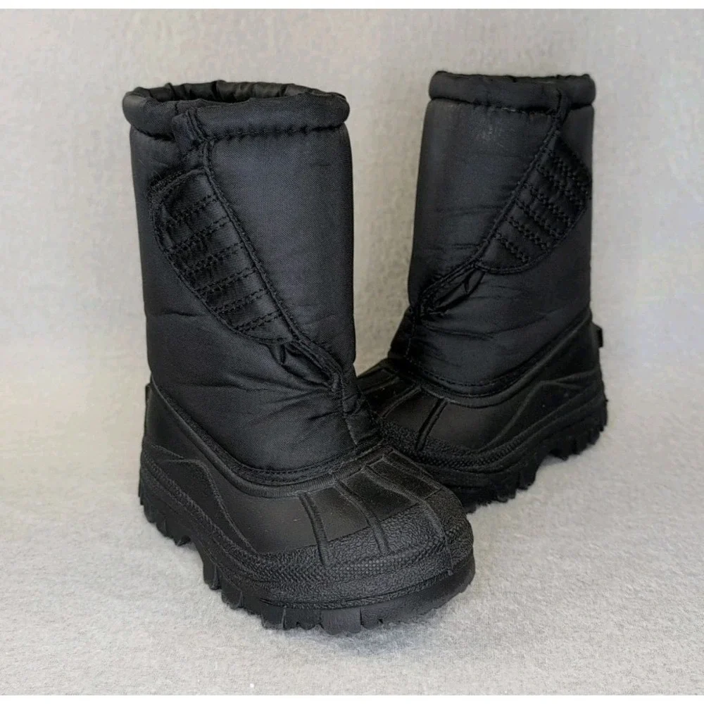 Outbrook Kids Snow Boots Size 6 Black Faux Fur Warm Pull On Winter Unisex